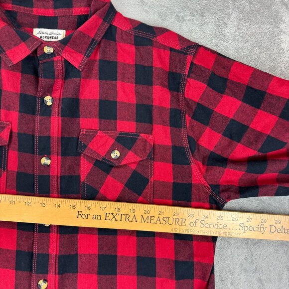 Eddie Bauer Workwear Foreman Fit Mens Checkered Flannel Button Up Shirt Red/Blk - Picture 8 of 9